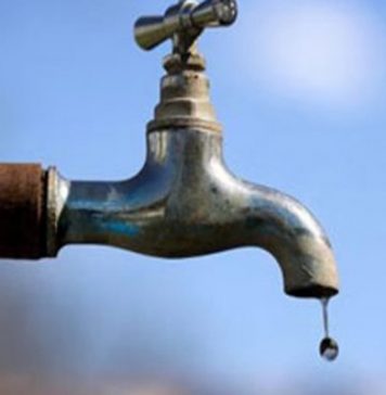 خضدار : پینے کی پانی قلت میں روز بروز اضافہ