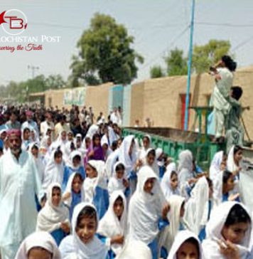 ڈیرہ بگٹی: بچوں کی تعلیم کےلئے آگاہی واک کا اہتمام