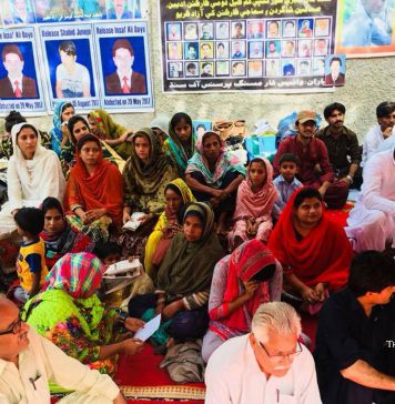 سندھ : لاپتہ کارکنوں کےلئے حیدرآباد میں بھوک ہڑتال جاری
