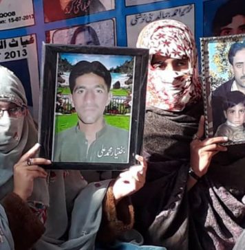 کوئٹہ: مختلف علاقوں سے لاپتہ ہونیوالے افراد کے لواحقین کا احتجاج میں شامل