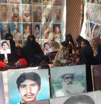کوئٹہ پریس کلب کے سامنے لاپتہ افراد کیلئے احتجاج جاری