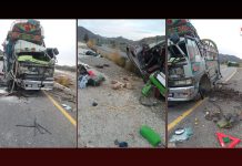 اورناچ: تیز رفتار مسافر بس و مزدا ٹرک میں تصادم 3 افراد جانبحق، 17 زخمی