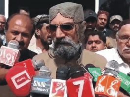 بلوچستان کا مسئلہ سیاسی ہے، مساجد پر بمباری سے مسئلہ حل نہیں ہوگا۔اسلم رئیسانی