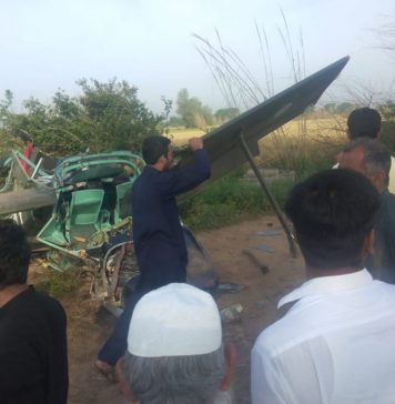 پاکستان آرمی کا تربیتی طیارہ گجرات میں گر کر تباہ، 2 پائلٹ ہلاک