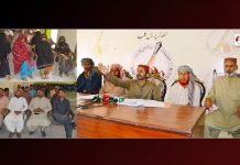 اسلحہ بردار لینڈ مافیا ہمارے زمینوں پہ قبضہ کررہا ہے ـ خضدار میں متاثرین کی پپریس کانفرنس