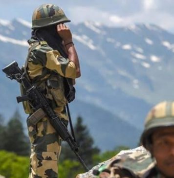 بھارت کا چینی سرحد کے ساتھ 20 ہزار فوجی تعینات