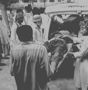 بلوچستان : پاکستانی فورسز کی گاڑی نے موٹر سائیکل سواروں کو کچل دیا، ماں بیٹے سمیت 5 افراد جانبحق
