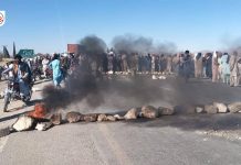 وڈھ: مورچہ بند فریقین کی بھاری ہتھیاروں سے ایک دوسرے پر شدید فائرنگ