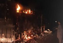 بلوچستان: موبائل ٹاور اور معدنیات لے جانے والے ٹرک پر فائرنگ، ایک شخص ہلاک