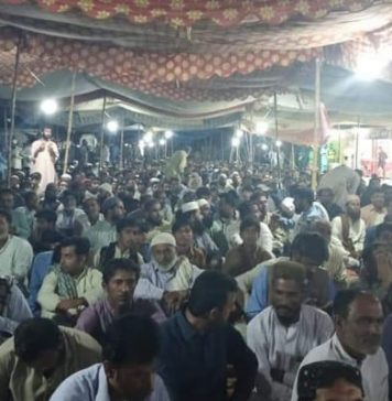 گوادر دھرنا ساتویں روز جاری، ریاستی ادارے دھرنا ختم کرنے کا کہہ رہے ہیں – مقررین