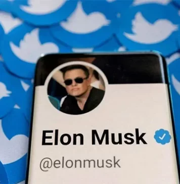 ایلون مسک ٹوئٹر خریدنے کے معاہدے سے دستبردار