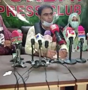 لاپتہ شعیب کے اہلخانہ کا تربت پریس کلب میں پریس کانفرنس