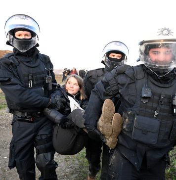 عالمی ماحولیاتی ایکٹویسٹ گریٹا تھنبرگ جرمنی میں گرفتار