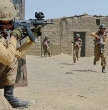 تمپ: گومازی اور سرنکن میں چھاپوں کے دوران خواتین اور بچوں پر تشدد کا الزام