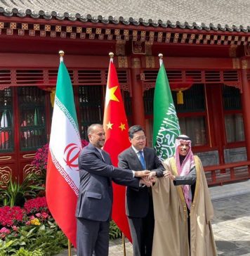 سعودی اور ایرانی وزرائے خارجہ کی بیجنگ میں ملاقات