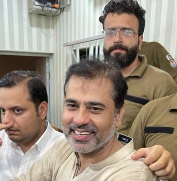 لاپتہ پاکستانی صحافی عمران ریاض خان گھر واپس آگئے – سیالکوٹ پولیس