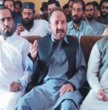 ریکوڈک پروجیکٹ برادر قبائل کی جدی پشتی ملکیت ہے۔ رضا خان ناروئی