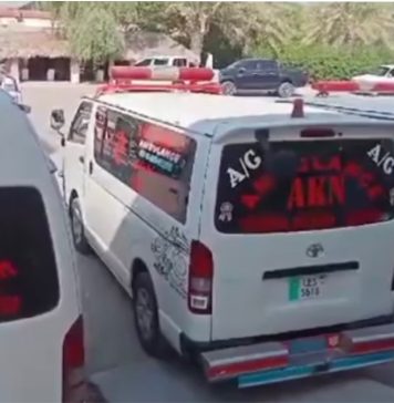 تربت: غیر مقامی افراد کی نعشیں پنجاب روانہ، ایس پی کیچ محمد بلوچ کا تبادلہ