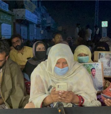 تربت دھرنا: کل مکران بھر میں شٹرڈاؤن اور مطالبات کی منظوری تک احتجاج جاری رکھنے کا اعلان