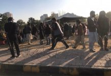 اسلام آباد: بلوچ جبری لاپتہ افراد لواحقین کا احتجاجی کیمپ، پولیس نے خار دار تاریں لگادی