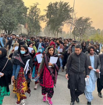 ڈاکٹر ماہ رنگ بلوچ کا اسلام آباد کے مختلف سیکٹر کا دورہ ، لوگوں سے ملے