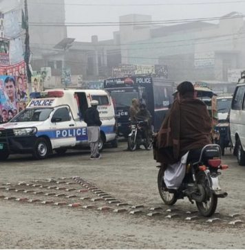 بلوچ نسل کشی کےخلاف دھرنا سے اظہار یکجہتی، تونسہ شریف سے 40 افراد گرفتاری کے بعد نامعلوم مقام منتقل