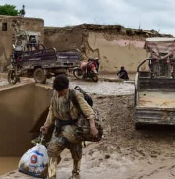 افغانستان: بارش و طوفان، سینکڑوں افراد جانبحق