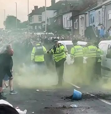 برطانیہ میں ہنگاموں کا باعث بننے والی فیک نیوز دینے والا شخص پاکستان سے گرفتار