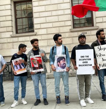 گوادر ناکہ بندی اور بلوچ راجی مچی پر کریک ڈاؤن کے خلاف بی این ایم کا برطانیہ میں مظاہرہ