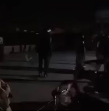مستونگ واقعہ کے خلاف دھرنے پر پولیس کا دھاوا، مظاہرین کا احتجاج ختم کرنے سے انکار