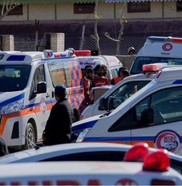 کوئٹہ: اسپتالوں میں لاشیں لانے کا سلسلہ جاری، سول اسپتال اور سی ایم ایچ میں سیکیورٹی سخت
