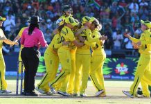 ویمنز ورلڈ کپ: بھارت نے آسٹریلیا کو شکست دے کر فائنل کے لیے کوالیفائی کر لیا