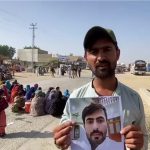 حب چوکی: نوجوان کی جبری گمشدگی کے خلاف احتجاج، کراچی، کوئٹہ شاہراہ بند