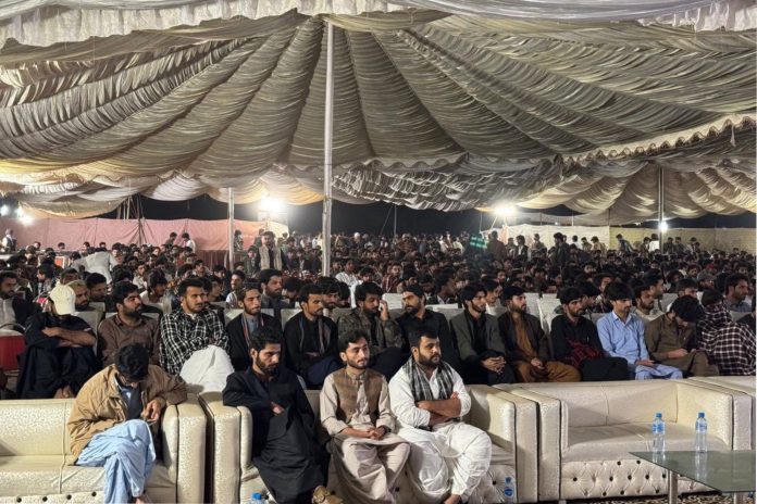 b3fcb135-515e-4298-80a1-ab74c663b7bf