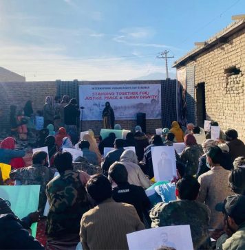 بلوچستان میں انسانوں کے تمام بنیادی حقوق معطل اور بلوچ بدترین ریاستی جبر کا سامنا کررہا ہے ۔ بی وائی سی سیمینار