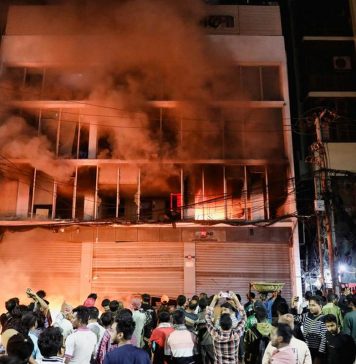 بنگلہ دیش میں اسٹوڈنٹ رہنما کی ہلاکت کے بعد پر تشدد مظاہرے