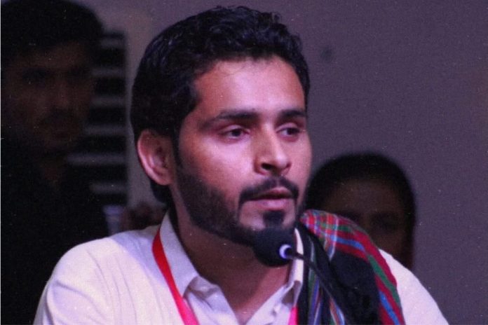 19C1AB86-835C-4BEB-B5B2-CB03ACE3165B