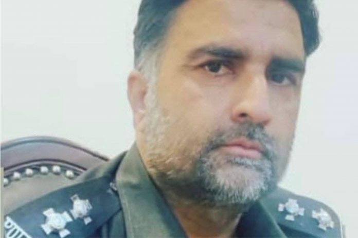 6962E1F2-E4DA-4537-8ED5-4F073C96AC65