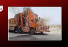 نوشکی: مرکزی شاہراہ پر بڑی گاڑی نذرآتش