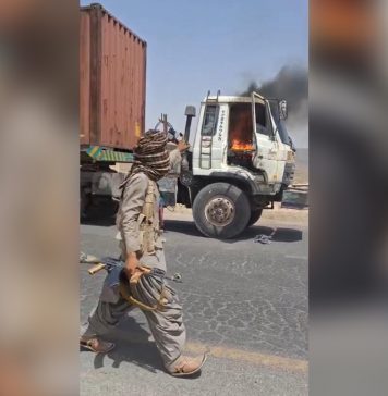 پنجگور، نوشکی: مرکزی شاہراہوں پر 3 بڑی گاڑیوں پر مسلح حملے