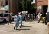 کوہاٹ: اولڈ پولیس لائنز کی مسجد پر بارود سے بھری گاڑی سے حملہ، پانچ اہلکاروں سمیت 16 ہلاک