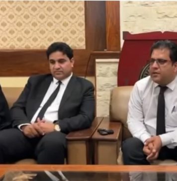 جس کیس میں گلزادی بلوچ کو سزا سنائی گئی، وہ اس میں نامزد ملزمہ نہیں تھیں۔ وکلا