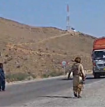 خضدار: مسلح ناکہ بندی، فورسز کو رسد پہنچانے والی گاڑی ضبط