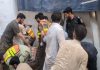 پشاور میں سکول کی چھت گرنے سے 17 بچوں سمیت 18 افراد ہلاک